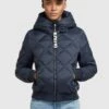 Khujo SARABI - Winterjacke - Dunkelblau 1 Khujo SARABI - Winterjacke - Dunkelblau -Khujo cef5ea7ff7a04f5d8ac6747f41b64a66