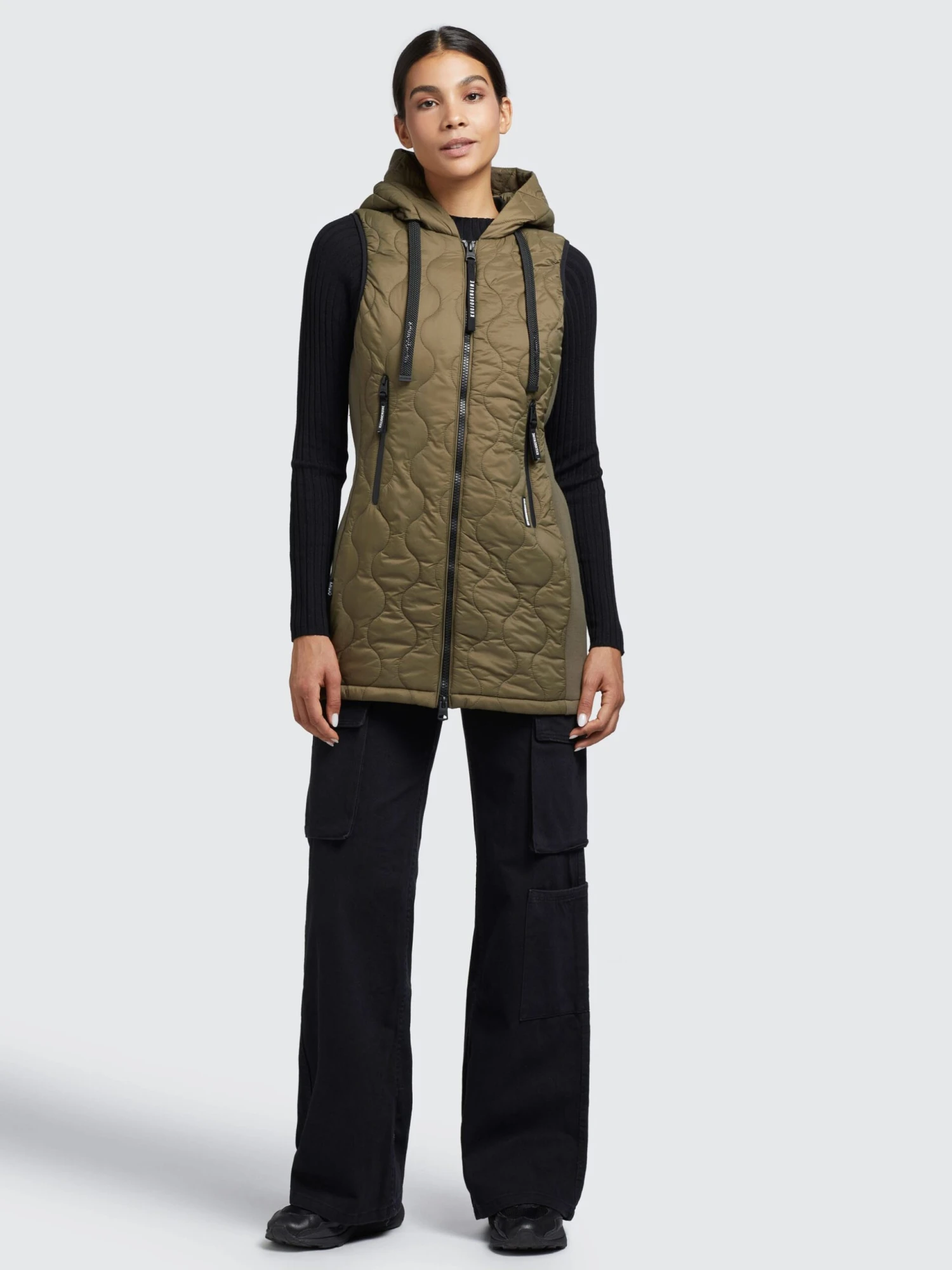 Khujo Weste MALIN In Olivgrün 3 Khujo Weste MALIN In Olivgrün – Bild 2