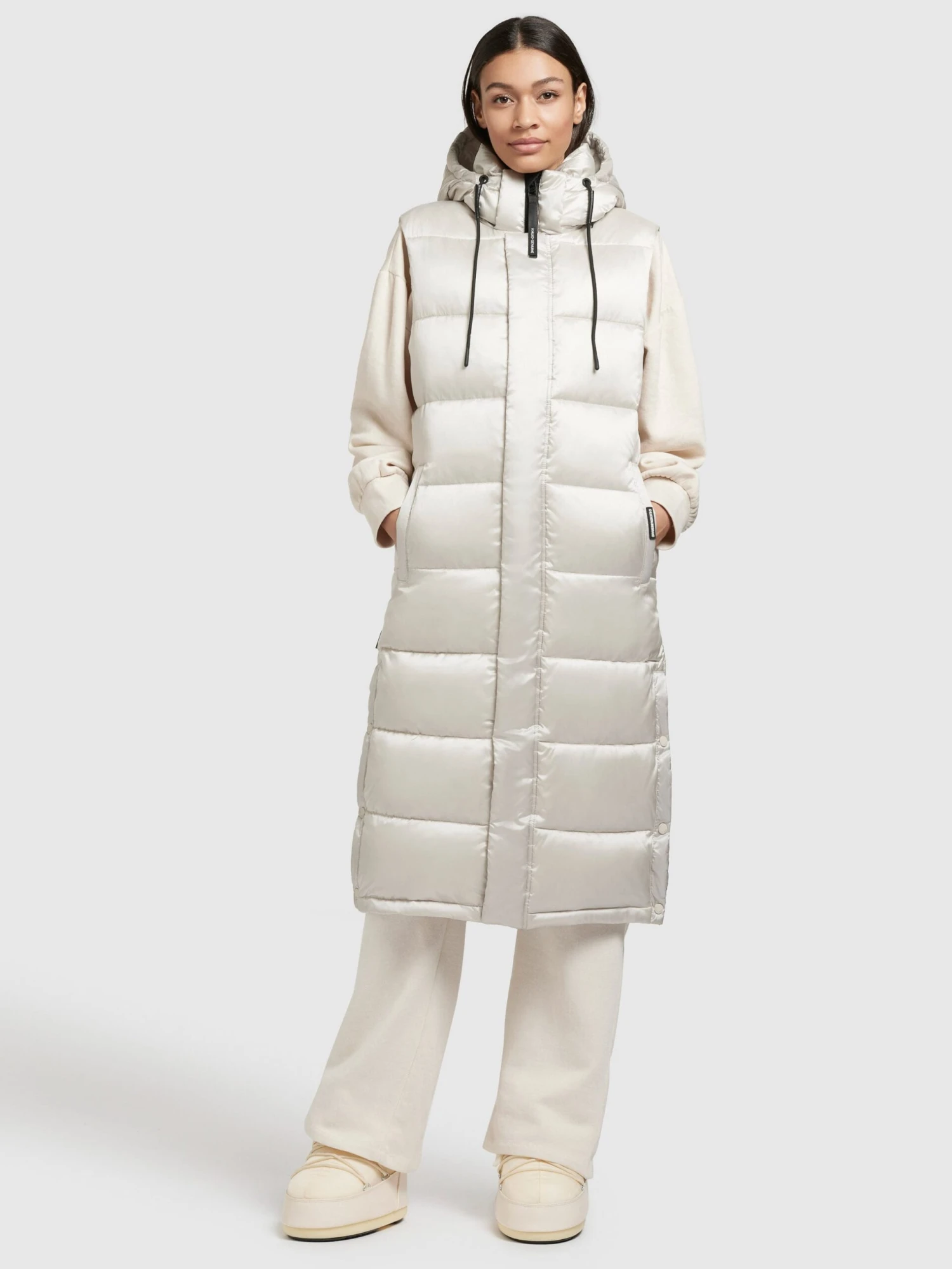 Khujo Weste TOURIN SATIN In Perlweiß 4 Khujo Weste TOURIN SATIN In Perlweiß – Bild 2